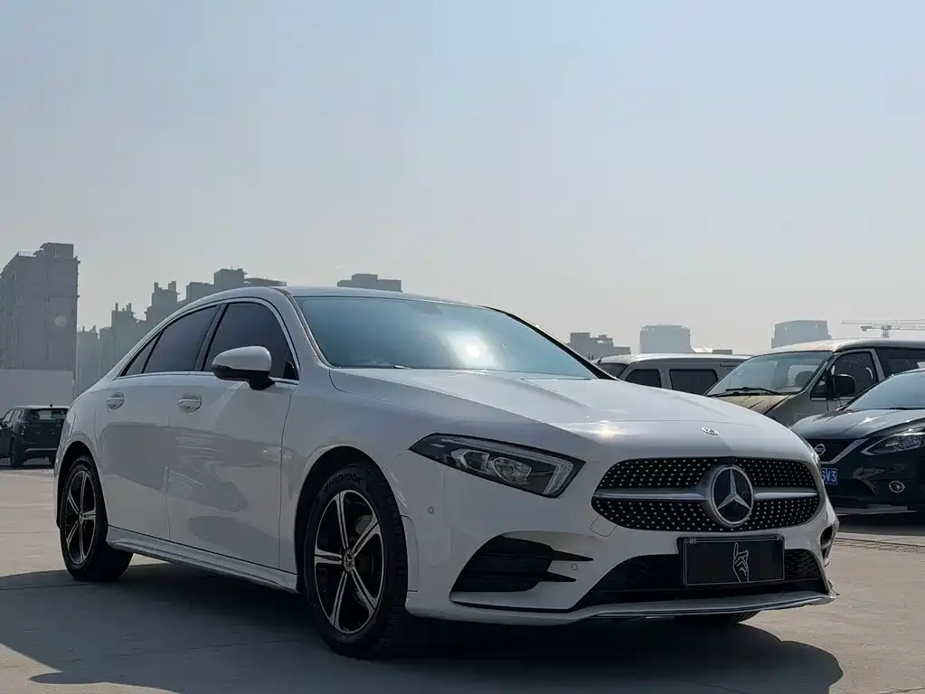 Mercedes-Benz A-Class — фото 6