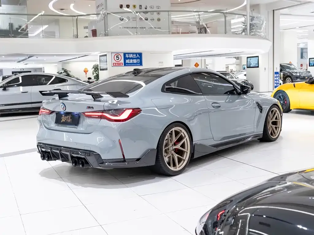 BMW M4 — фото 3