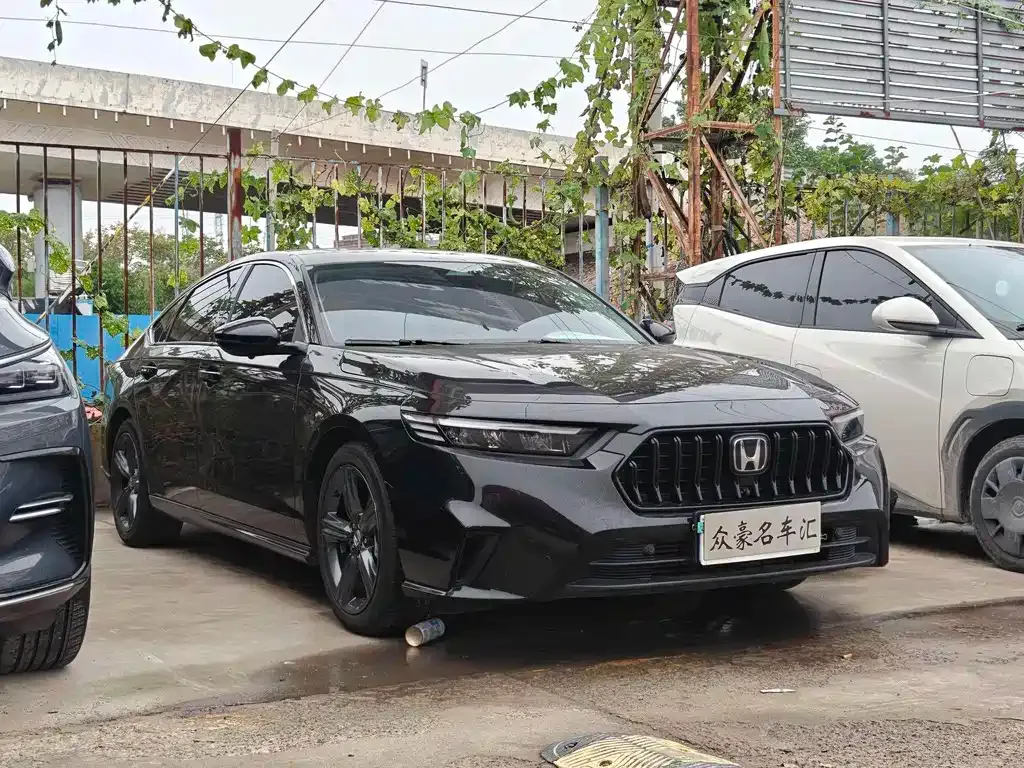 Honda Inspire — фото 10