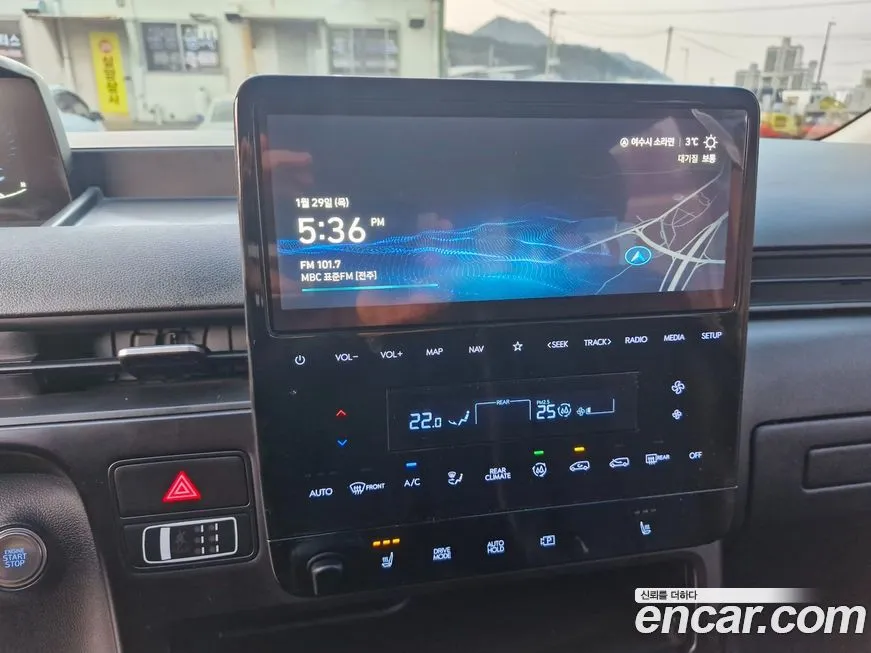 Hyundai Staria — фото 2