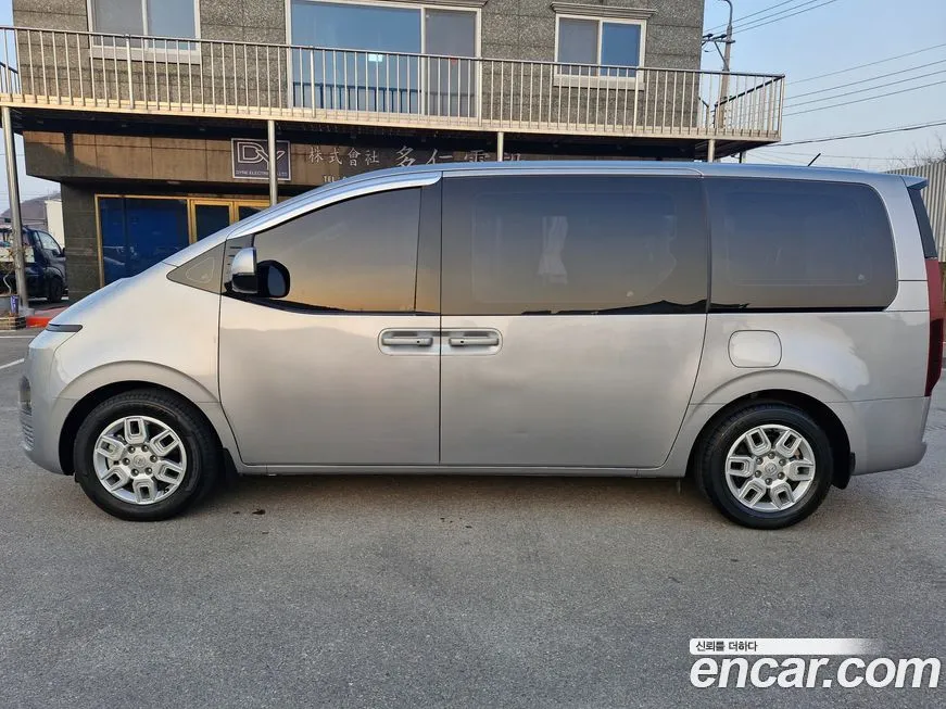 Hyundai Staria — фото 10