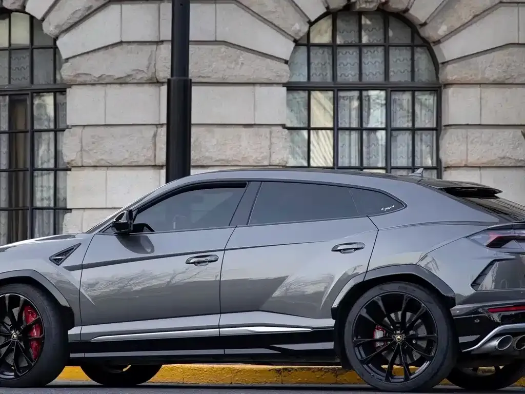 Lamborghini Urus — фото 5