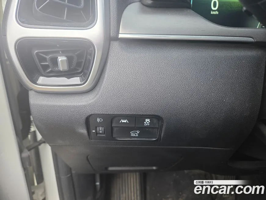 Kia Sorento — фото 8