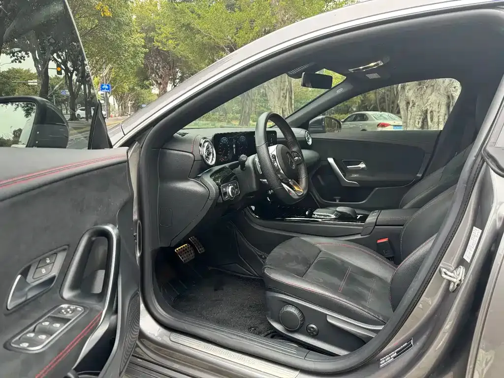 Mercedes-Benz CLA (Import) — фото 4