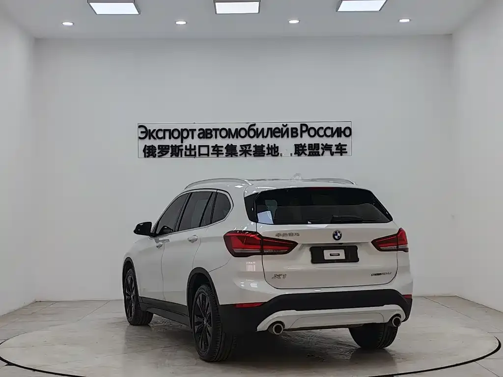 BMW X1 — фото 2