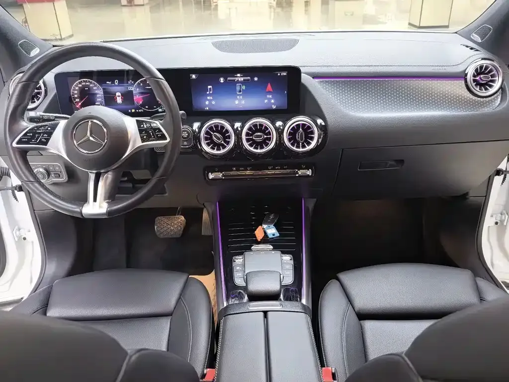 Mercedes-Benz GLA — фото 9