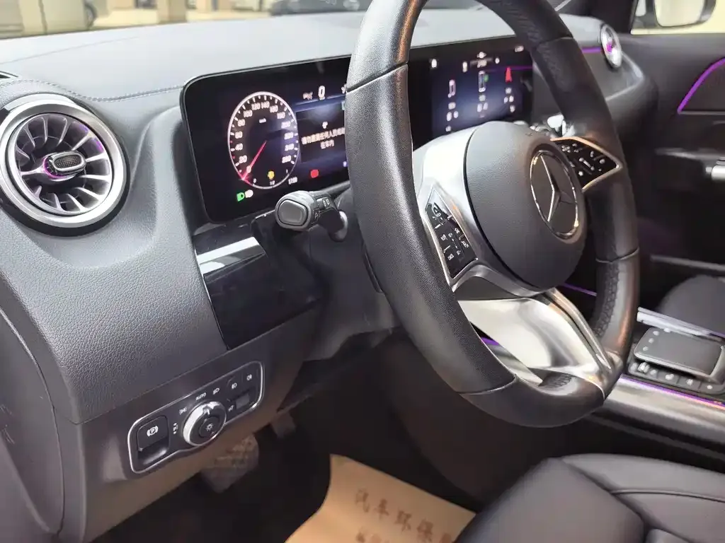 Mercedes-Benz GLA — фото 5