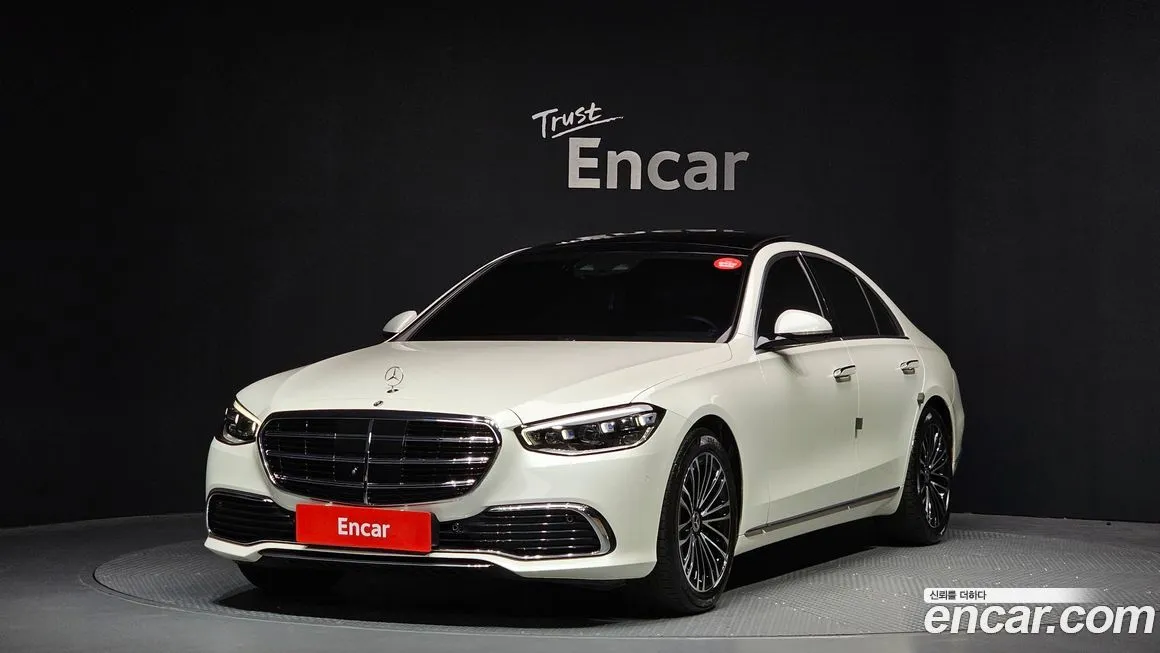Mercedes-Benz S-Class — фото 1