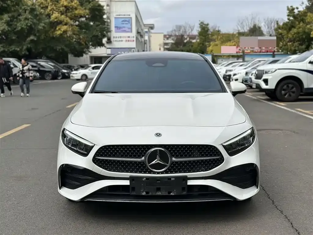 Mercedes-Benz A-Class — фото 9