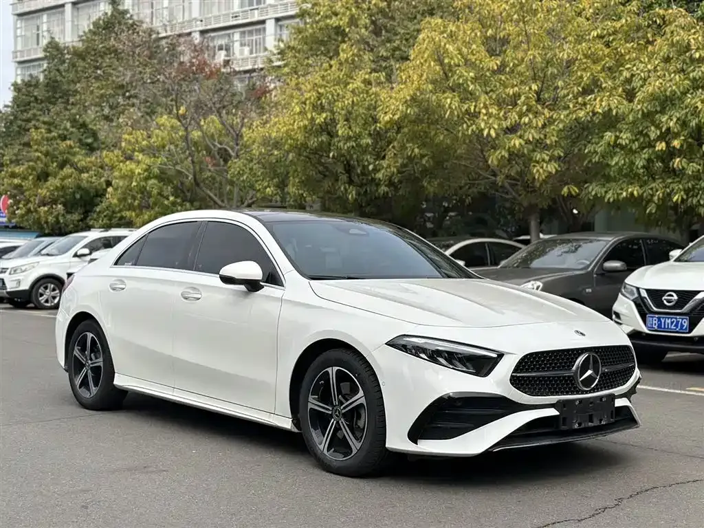 Mercedes-Benz A-Class — фото 10