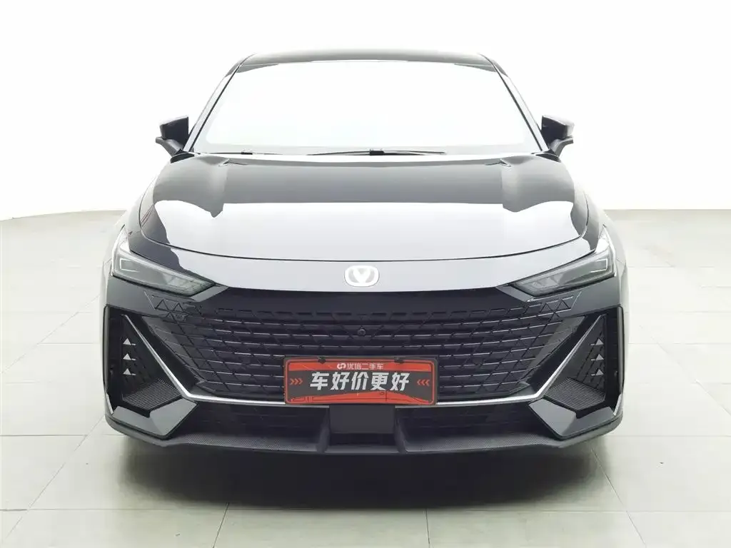 Changan UNI-V — фото 2