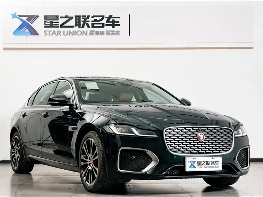 Jaguar XFL — фото 10