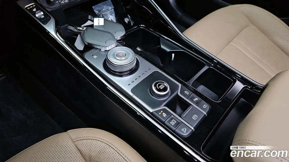 Kia Sorento — фото 10