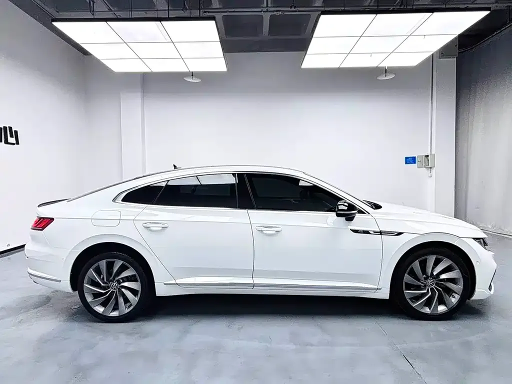 Volkswagen CC — фото 5