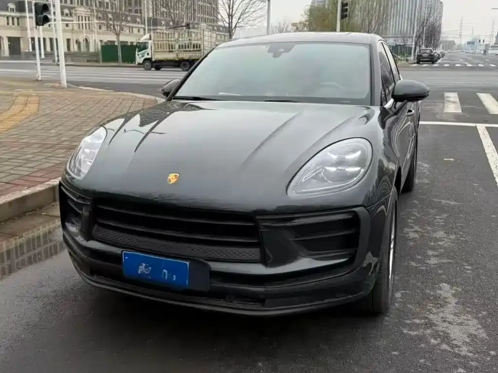 Porsche Macan — фото 1