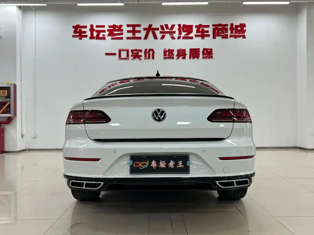 Volkswagen CC — фото 3