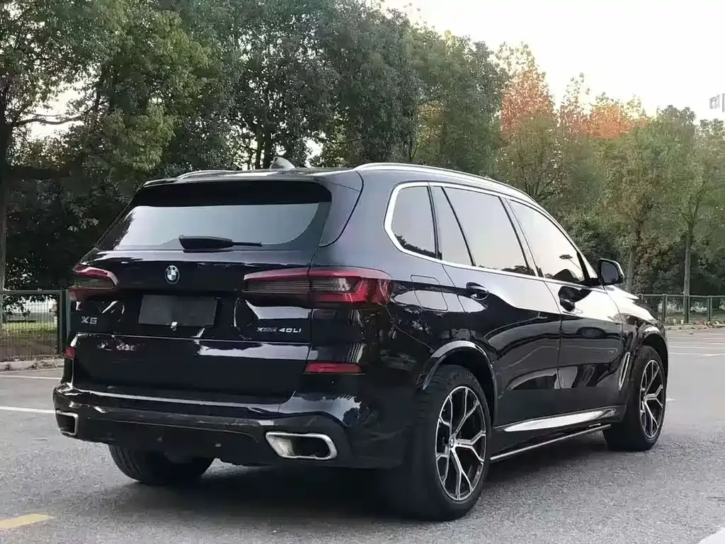 BMW X5 — фото 2