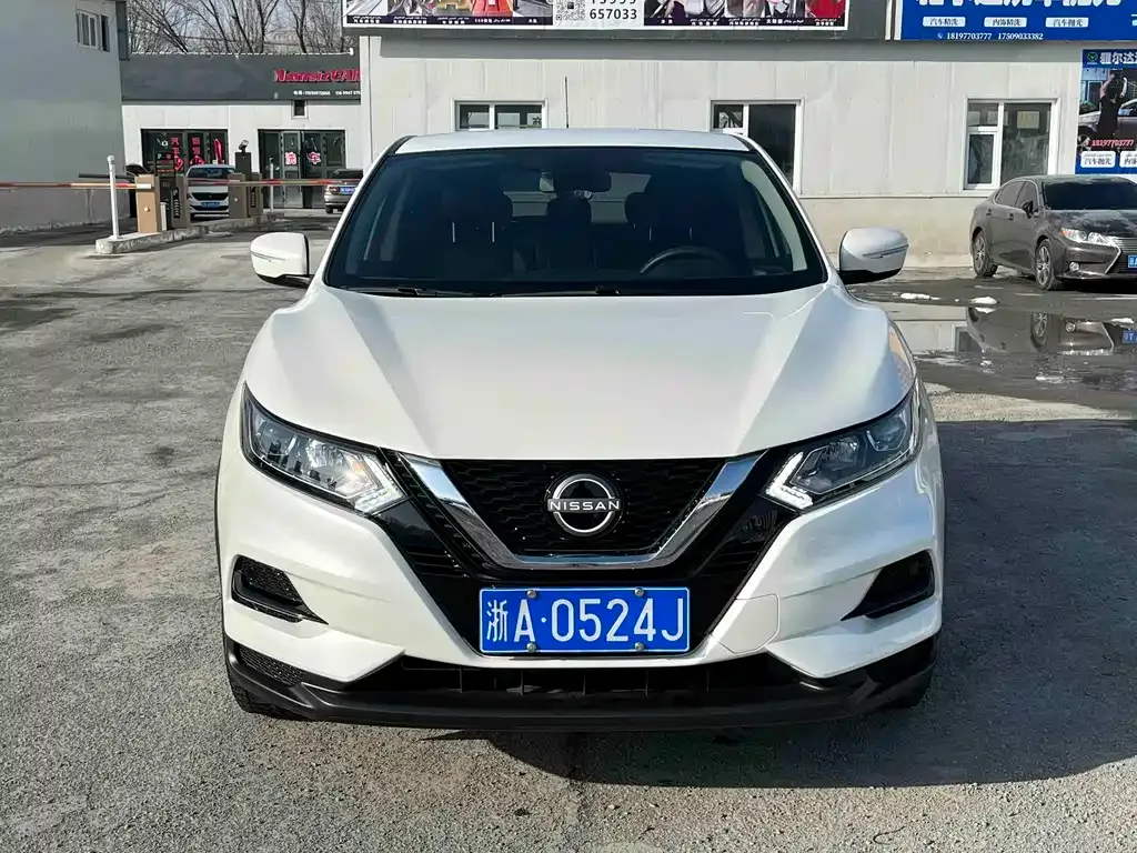 Nissan Qashqai — фото 6