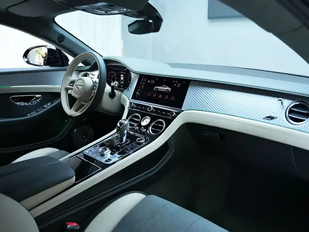 Bentley Continental — фото 6