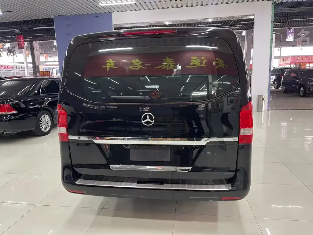 Mercedes-Benz Vito — фото 2