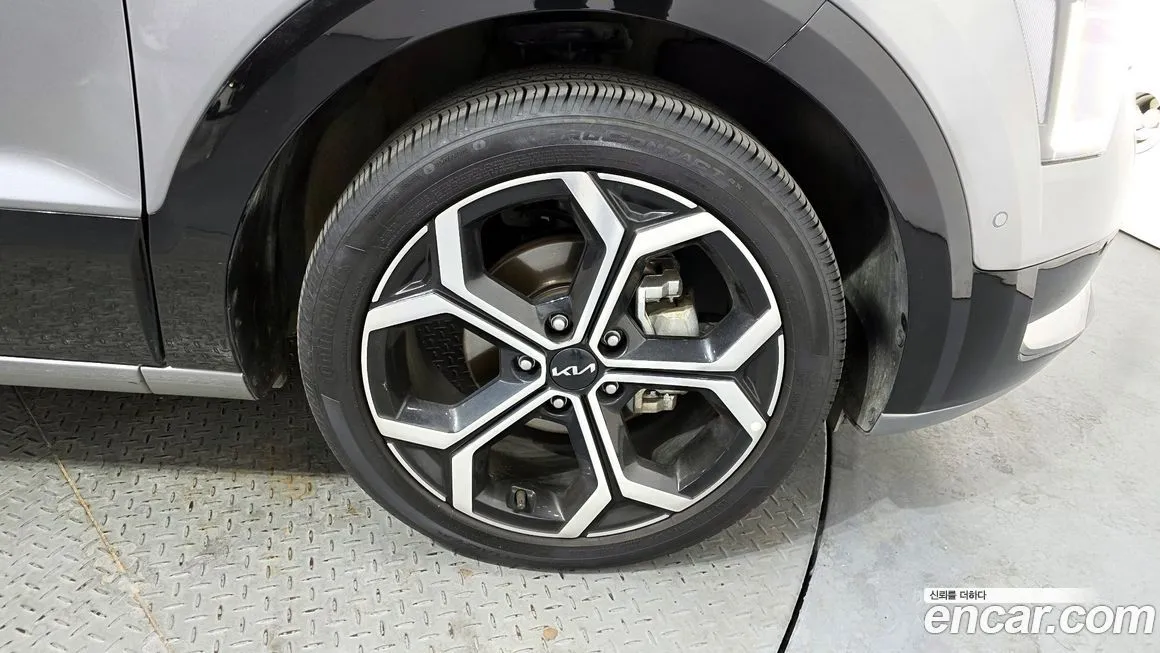 Kia Niro — фото 10