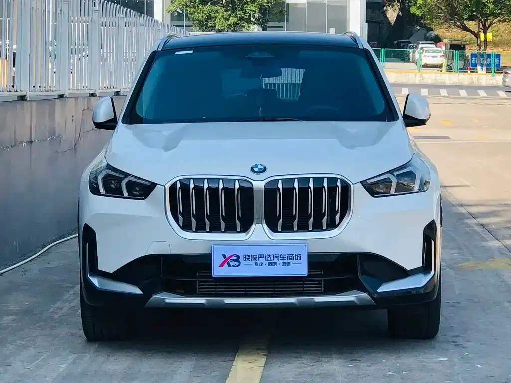 BMW X1 — фото 4