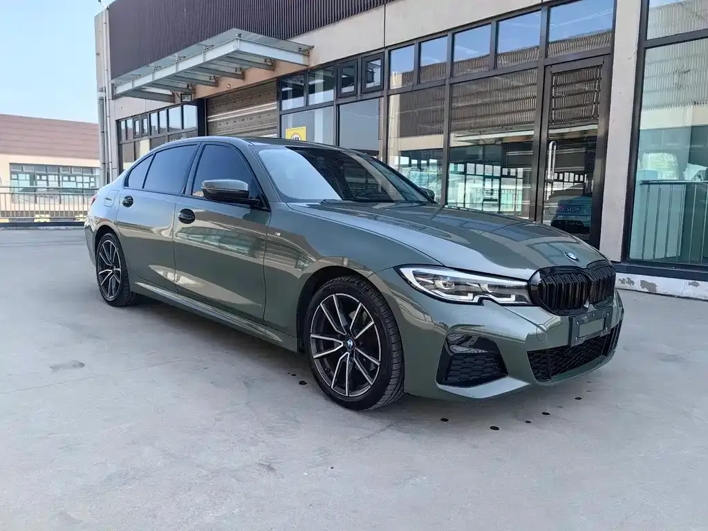 BMW 3 Series — фото 1