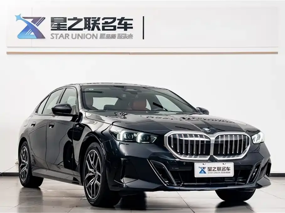 BMW 5 Series (Import) — фото 2