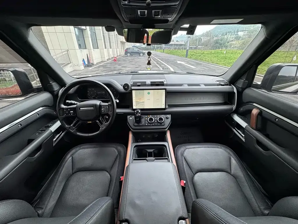 Land Rover Defender — фото 4