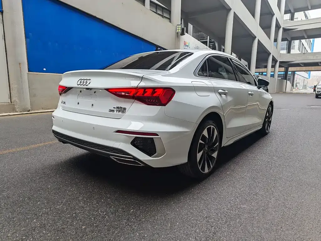 Audi A3 — фото 8