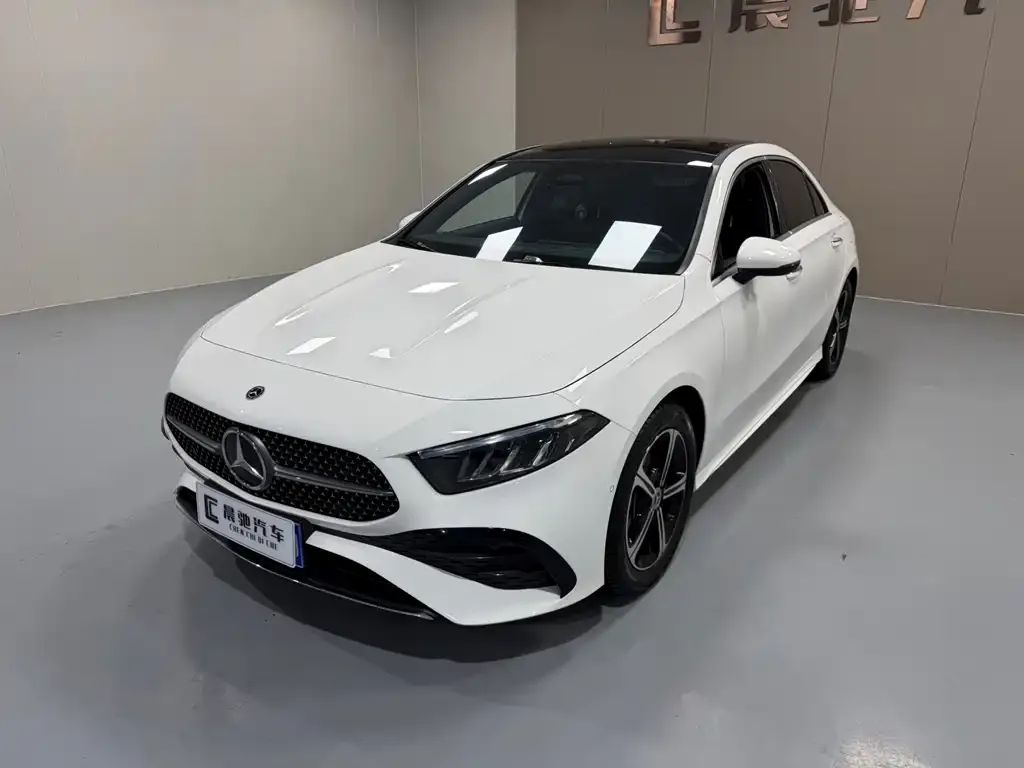 Mercedes-Benz A-Class — фото 1