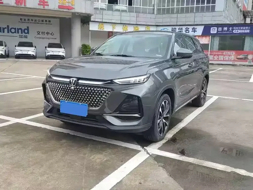 Changan X7 PLUS — фото 1