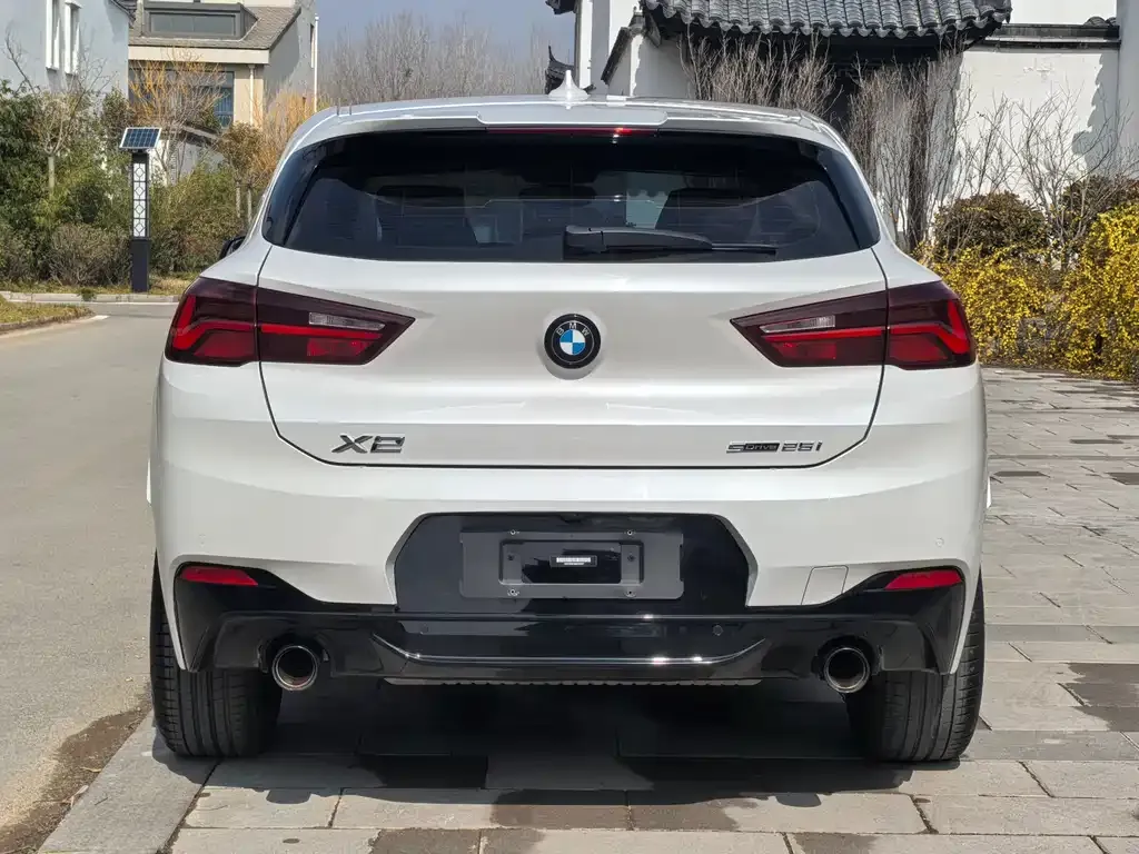 BMW X2 — фото 2