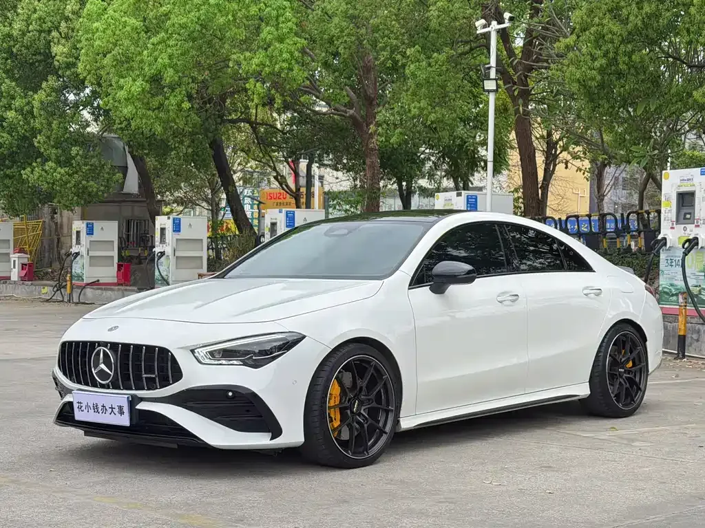 Mercedes-Benz CLA AMG — фото 1