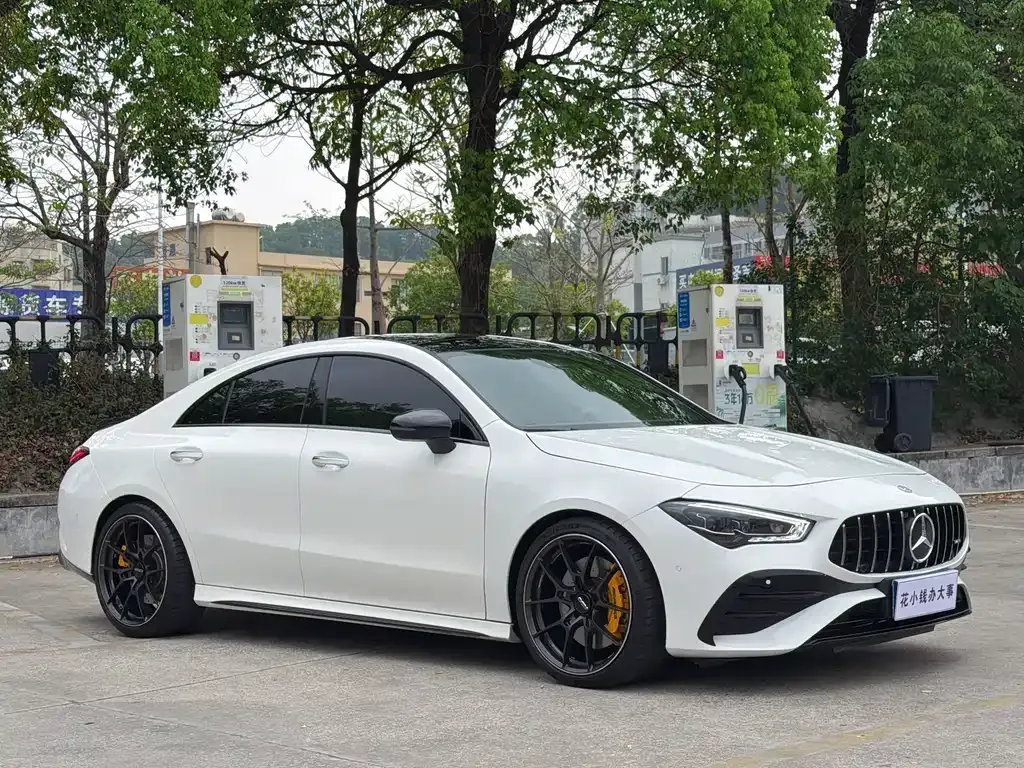 Mercedes-Benz CLA AMG — фото 8