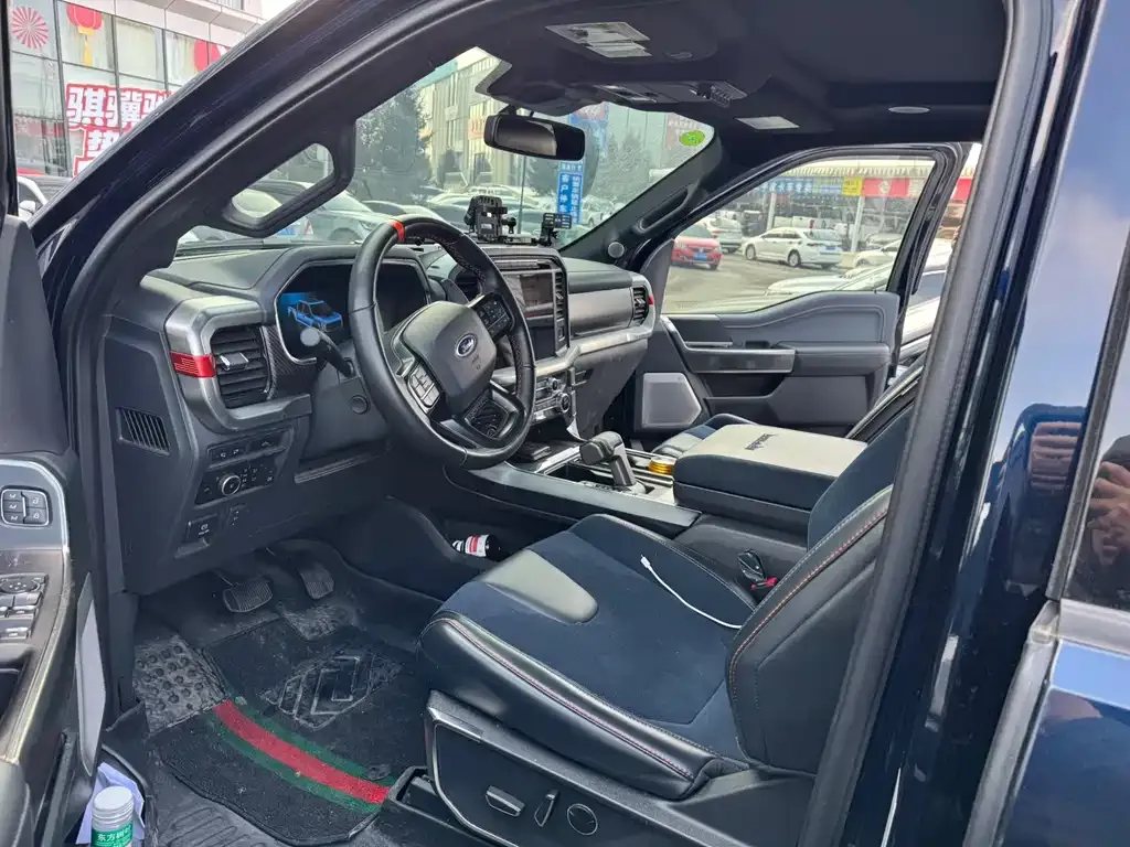 Ford F-150 Raptor — фото 8