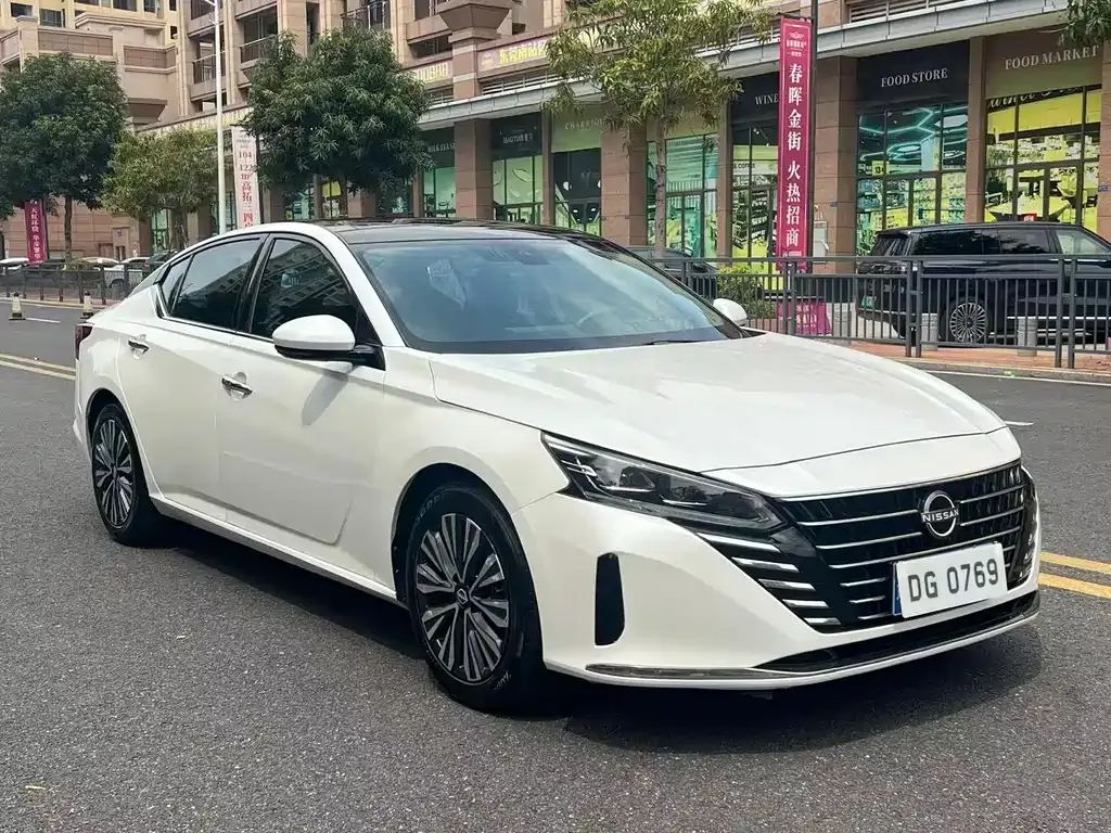 Nissan Teana — фото 10