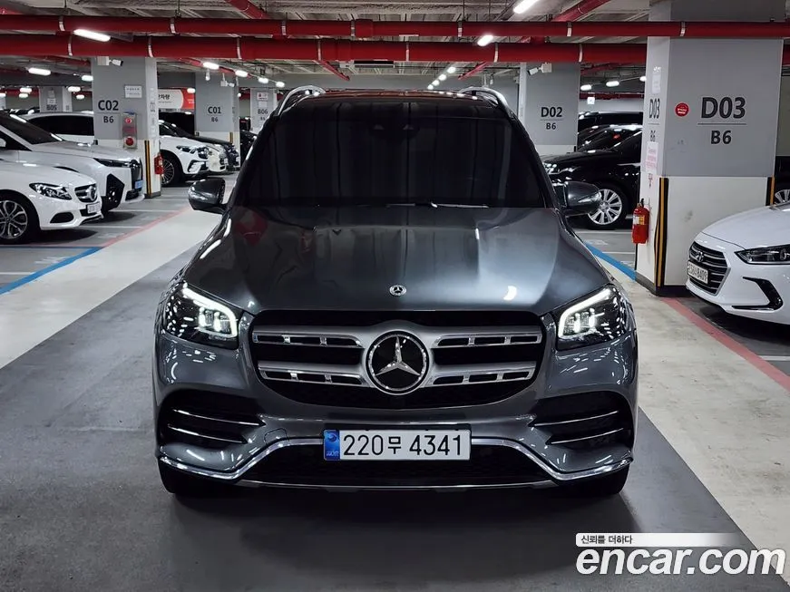 Mercedes-Benz GLS-Class — фото 8