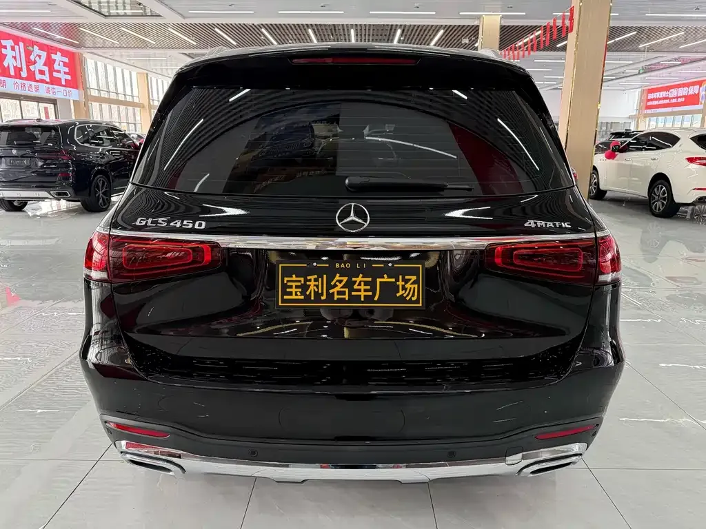 Mercedes-Benz GLS — фото 10