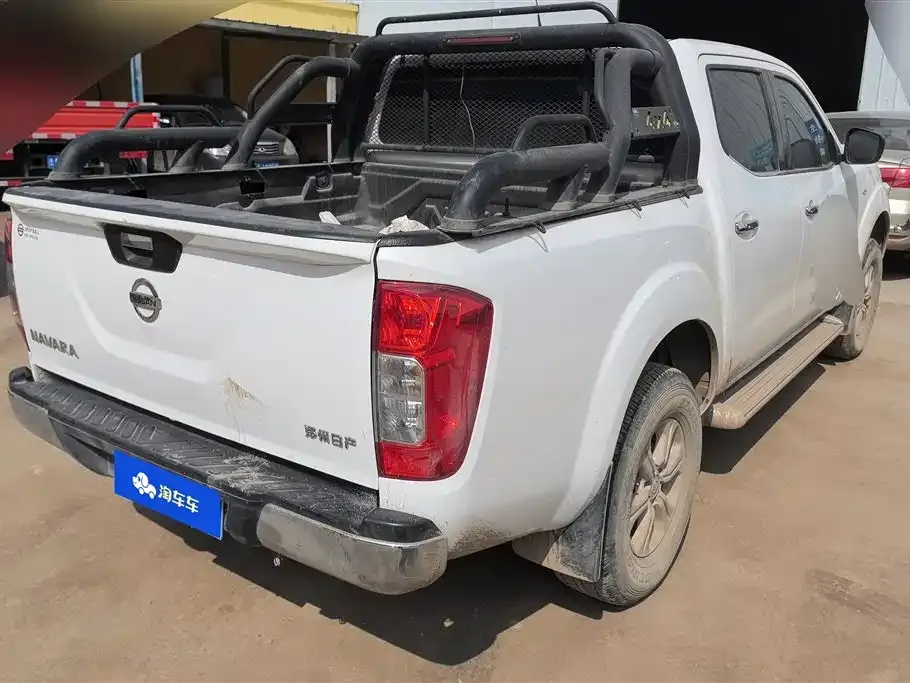 Nissan Navara — фото 4