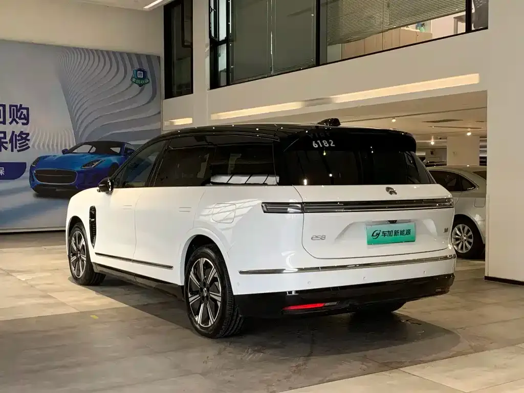 NIO ES8 — фото 3