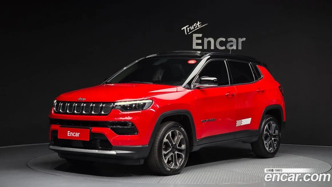 Jeep Compass — фото 1