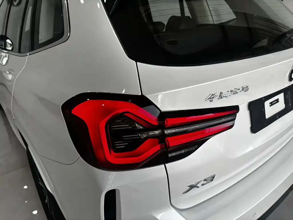 BMW X3 — фото 2