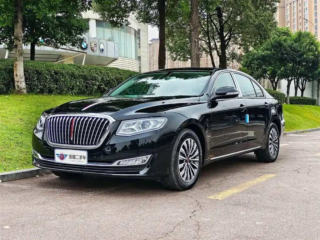 Hongqi H7 — фото 1