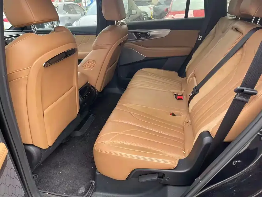 GAC Motor Trumpchi ES9 — фото 3