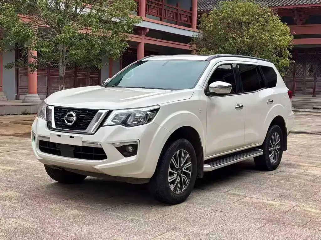 Nissan Terra — фото 1