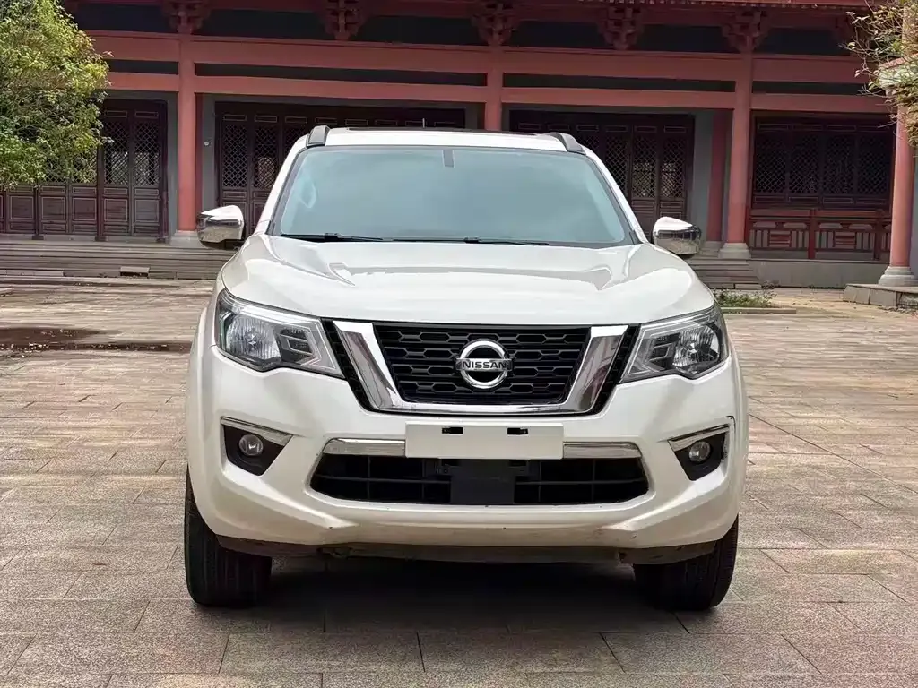 Nissan Terra — фото 6
