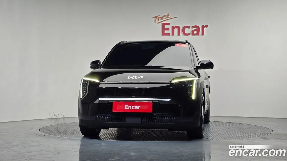 Kia EV3 — фото 9