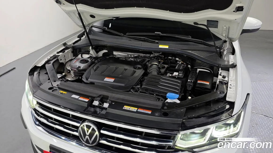 Volkswagen Tiguan — фото 4