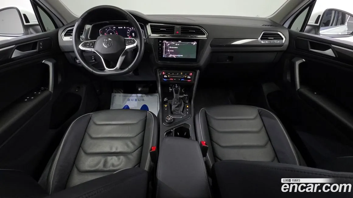 Volkswagen Tiguan — фото 6